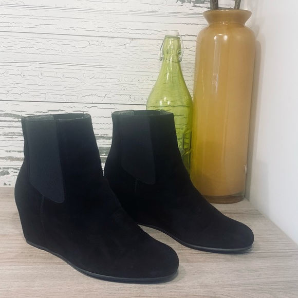 Stuart Weitzman Black Suede Nusocks Ankle Boots - Picture 10 of 15